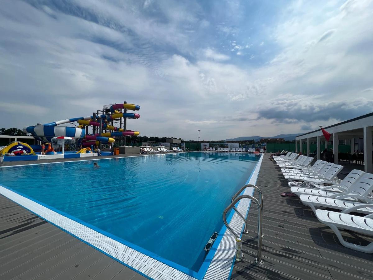 Holiday Park & Resort Cieplice Zdroj Jelenia Góra Buitenkant foto